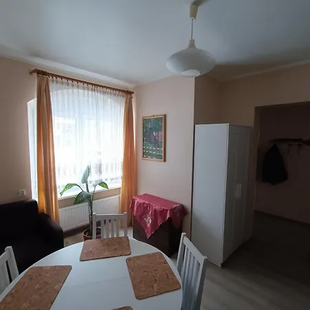 Appartamento Halina *